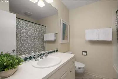 3060 SW Westwood Dr, Portland, OR 97225 - Photo 14