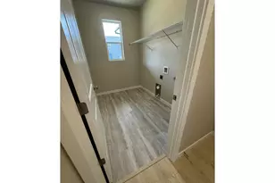 1350 S 32nd Ave, Cornelius, OR 97113 - Photo 6