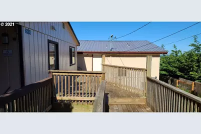 29696 Shore Pine Ln, Gold Beach, OR 97444 - Photo 2
