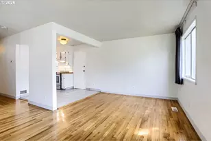 5108 SE Insley St, Portland, OR 97206 - Photo 8