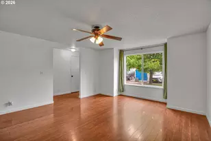 940 SW 178th Pl, Beaverton, OR 97003 - Photo 6