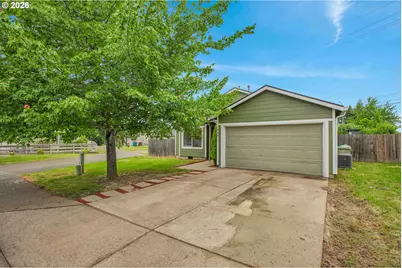 940 SW 178th Pl, Beaverton, OR 97003 - Photo 4