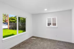 161 NW Freeman Ave, Hillsboro, OR 97124 - Photo 8
