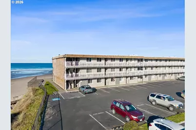 145 NW Inlet Ave #126, Lincoln City, OR 97367 - Photo 1