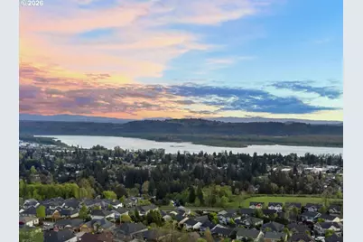 610 N Y St, Washougal, WA 98671 - Photo 2