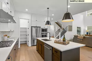 610 N Y St, Washougal, WA 98671 - Photo 12