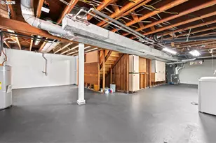 10030 NE Skidmore St, Portland, OR 97220 - Photo 38