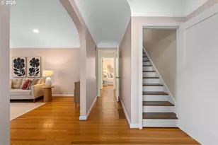 10030 NE Skidmore St, Portland, OR 97220 - Photo 8
