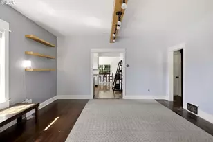 14827 SE River Rd, Milwaukie, OR 97267 - Photo 6