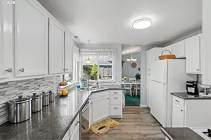 2835 Bridlewood Loop, Albany, OR 97322 - Photo 10