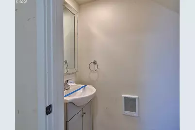 329 SW Main St, Willamina, OR 97396 - Photo 10