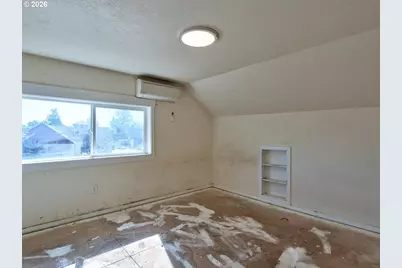 329 SW Main St, Willamina, OR 97396 - Photo 44
