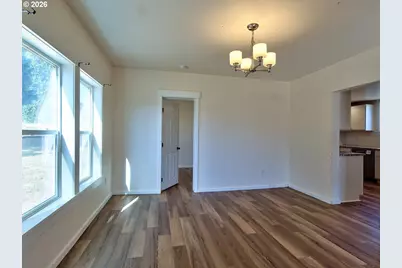 329 SW Main St, Willamina, OR 97396 - Photo 16