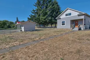 329 SW Main St, Willamina, OR 97396 - Photo 2