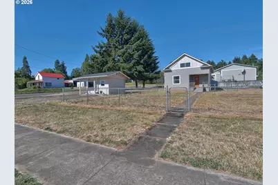 329 SW Main St, Willamina, OR 97396 - Photo 4