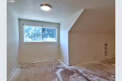 329 SW Main St, Willamina, OR 97396 - Photo 48