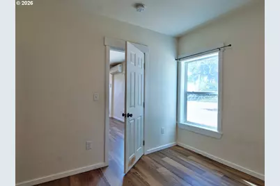 329 SW Main St, Willamina, OR 97396 - Photo 26