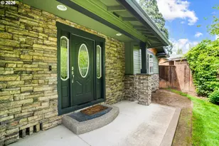 2266 Ironwood St, Eugene, OR 97401 - Photo 2