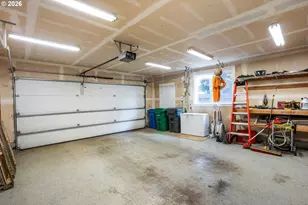 2266 Ironwood St, Eugene, OR 97401 - Photo 32