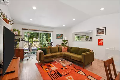 4594 SW Caldew St #A, Portland, OR 97219 - Photo 2