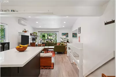 4594 SW Caldew St #A, Portland, OR 97219 - Photo 10