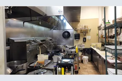 515 SW 4th Ave, Portland, OR 97204 - Photo 6