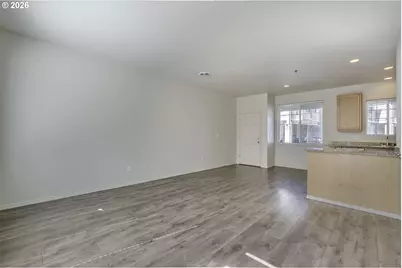 8662 NE Hyde Park Ln, Hillsboro, OR 97006 - Photo 12