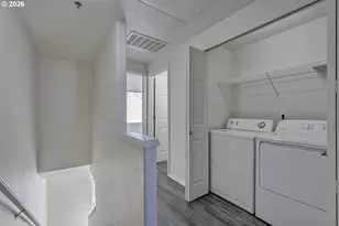 8662 NE Hyde Park Ln, Hillsboro, OR 97006 - Photo 14