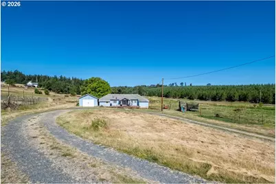 26788 Greenville Rd, Sweet Home, OR 97386 - Photo 8