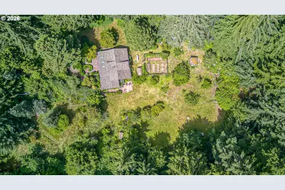 2628 S Beaver Creek Rd, Seal Rock, OR 97376 - Photo 48