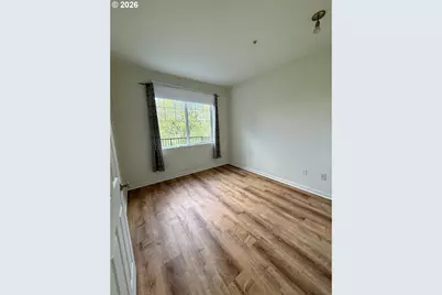 595 NW Lost Springs Ter #402, Portland, OR 97229 - Photo 12