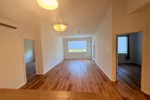 595 NW Lost Springs Terrace, Portland, OR 97229 - Photo 4