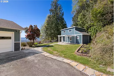 155 Grandview Ter, Longview, WA 98632 - Photo 4