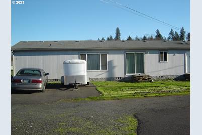 80 NW Lost Ln, Winston, OR 97496 - Photo 1