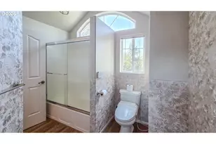 2233 Linnell Ave, Roseburg, OR 97471 - Photo 20