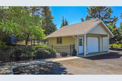 2233 Linnell Ave, Roseburg, OR 97471 - Photo 30