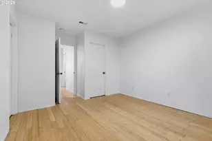 14131 SE Woodward St, Portland, OR 97236 - Photo 10