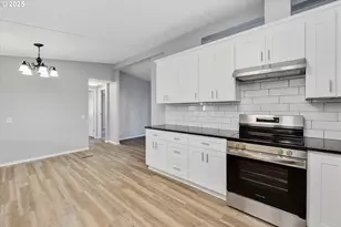 835 SE 1st Ave, Canby, OR 97013 - Photo 14