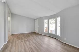 835 SE 1st Ave, Canby, OR 97013 - Photo 8