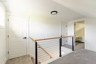 1415 N Russet St, Portland, OR 97217 - Photo 20