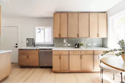 1415 N Russet St, Portland, OR 97217 - Photo 12