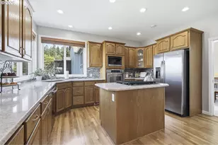 15705 SW Oriole Ct, Sherwood, OR 97140 - Photo 14