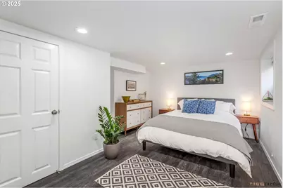 533 NE Fargo St, Portland, OR 97212 - Photo 38