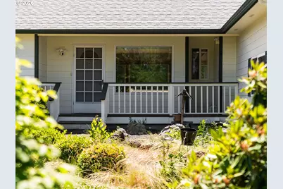 885 SE Rachel Ct, Dallas, OR 97338 - Photo 4