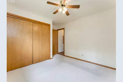 885 SE Rachel Ct, Dallas, OR 97338 - Photo 30