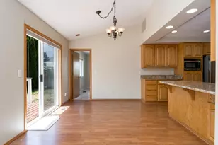 885 SE Rachel Ct, Dallas, OR 97338 - Photo 32