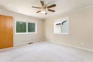 885 SE Rachel Ct, Dallas, OR 97338 - Photo 42