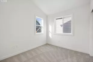 9552 SW 91st Ave, Portland, OR 97223 - Photo 18