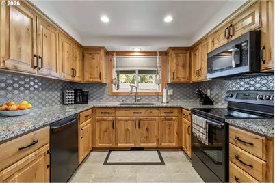 1604 Limpus Ln, Forest Grove, OR 97116 - Photo 10