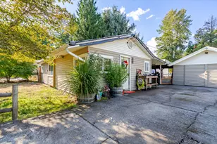 739 NW River Rd, Mill City, OR 97360 - Photo 4